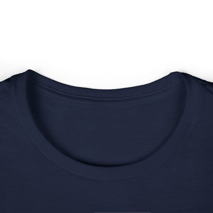 There are 2 Types That Make It T-Shirt Slim Fit